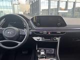 Hyundai Sonata 2022 года за 12 200 000 тг. в Астана – фото 4