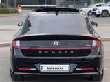Hyundai Sonata 2022 года за 12 200 000 тг. в Астана – фото 3