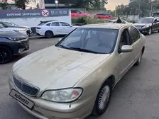 Nissan Maxima, 2000