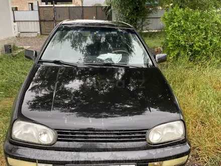 Volkswagen Golf 1996 года за 1 650 000 тг. в Алматы