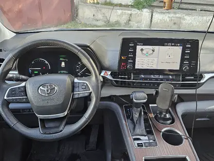 Toyota Sienna 2021 года за 22 700 000 тг. в Алматы – фото 5