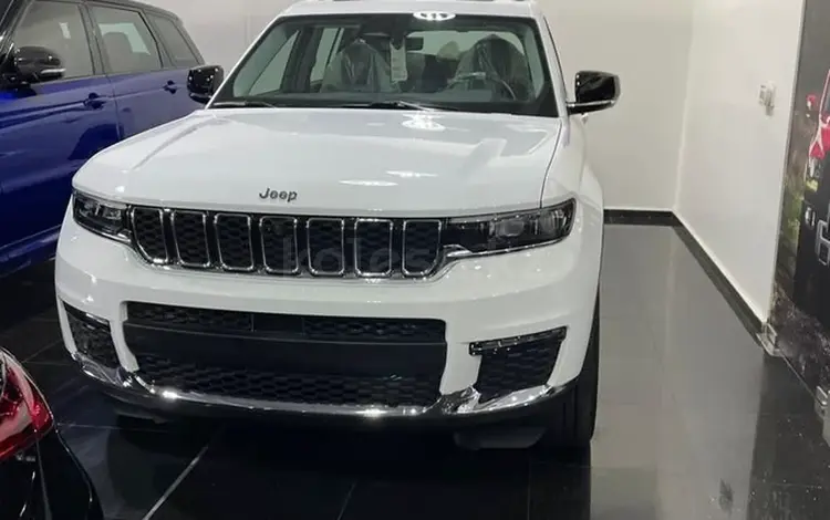 Jeep Grand Cherokee 2022 года за 38 000 000 тг. в Алматы