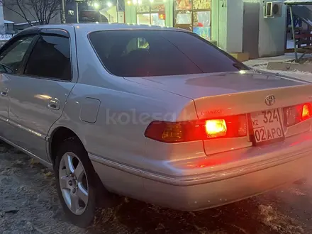 Toyota Camry 2001 года за 3 500 000 тг. в Алматы – фото 2