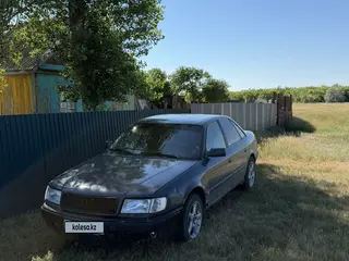 Audi 100