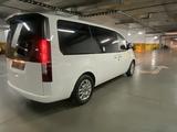 Hyundai Staria 2024 годаүшін24 999 999 тг. в Алматы – фото 4