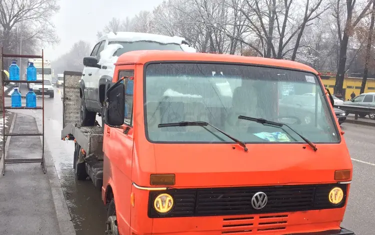 Volkswagen  LT 1984 года за 4 000 000 тг. в Алматы