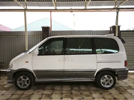 Nissan Serena 1997 года за 1 900 000 тг. в Алматы – фото 2