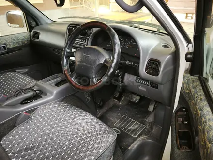 Nissan Serena 1997 года за 1 900 000 тг. в Алматы – фото 10