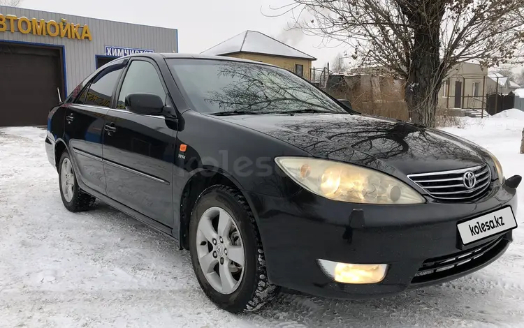 Toyota Camry 2004 годаfor5 500 000 тг. в Семей