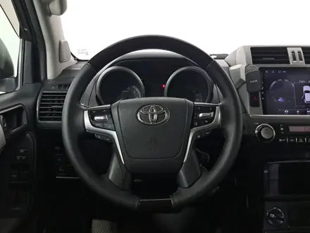 Toyota Land Cruiser Prado 2015 года за 17 030 000 тг. в Астана – фото 13