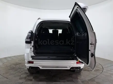 Toyota Land Cruiser Prado 2015 года за 17 030 000 тг. в Астана – фото 9