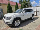 Volkswagen Teramont 2019 года за 19 500 000 тг. в Костанай – фото 2