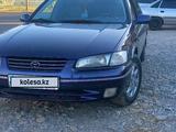 Toyota Camry 1998 года за 2 950 000 тг. в Туркестан – фото 4