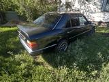 Mercedes-Benz E 200 1994 годаүшін1 500 000 тг. в Шахтинск – фото 4