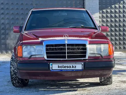 Mercedes-Benz E 220 1993 года за 2 350 000 тг. в Алматы – фото 11