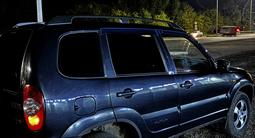 Chevrolet Niva 2014 годаүшін3 300 000 тг. в Семей – фото 5