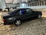 Mercedes-Benz E 230 1992 годаүшін1 300 000 тг. в Астана – фото 2