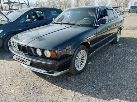 BMW 520 1991 года за 1 350 000 тг. в Алматы – фото 2