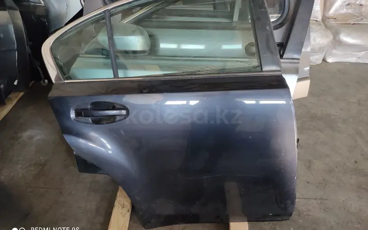 Дверь Subaru Legacy задняя правая за 7 000 тг. в Алматы
