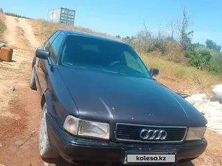 Audi 80