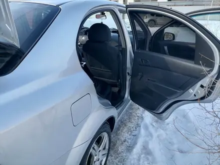 Chevrolet Aveo 2012 года за 2 600 000 тг. в Актобе – фото 13