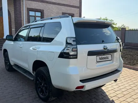 Toyota Land Cruiser Prado 2023 года за 40 000 000 тг. в Алматы – фото 4