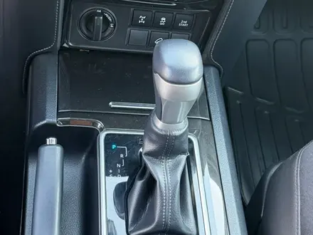 Toyota Land Cruiser Prado 2023 года за 40 000 000 тг. в Алматы – фото 9