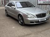 Mercedes-Benz S 350 2002 года за 4 100 000 тг. в Караганда – фото 3
