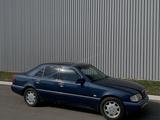 Mercedes-Benz C 220 1993 года за 2 400 000 тг. в Астана