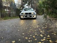 BMW 330 2003 годаүшін5 800 000 тг. в Алматы