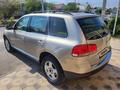 Volkswagen Touareg 2006 годаfor5 000 000 тг. в Алматы – фото 6