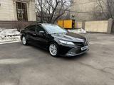 Toyota Camry 2020 года за 14 500 000 тг. в Алматы