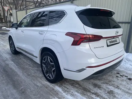 Hyundai Santa Fe 2022 года за 21 000 000 тг. в Алматы – фото 3