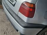 Volkswagen Golf 1992 года за 1 200 000 тг. в Алматы – фото 4