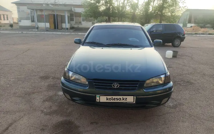 Toyota Camry 1998 года за 3 800 000 тг. в Байконыр