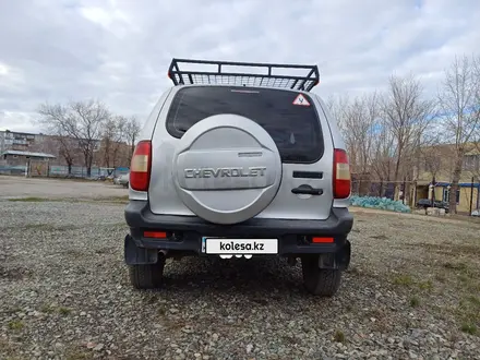 Chevrolet Niva 2004 года за 2 400 000 тг. в Рудный – фото 12