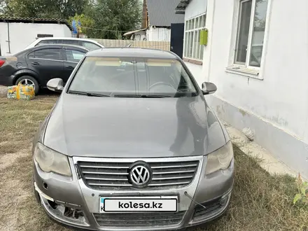 Volkswagen Passat 2006 года за 3 000 000 тг. в Алматы