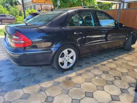 Mercedes-Benz E 320 2003 года за 6 700 000 тг. в Атырау – фото 4