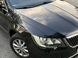 Skoda Superb 2015 года за 8 200 000 тг. в Алматы – фото 4
