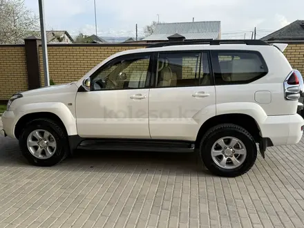 Toyota Land Cruiser Prado 2006 года за 13 700 000 тг. в Алматы – фото 4