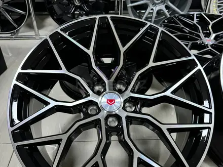 НОВЫЕ ДИСКИ R20 VOSSEN за 450 000 тг. в Астана – фото 3