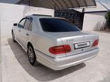 Mercedes-Benz E 280 1996 года за 2 200 000 тг. в Жанаозен – фото 3