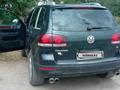 Volkswagen Touareg 2005 годаfor3 700 000 тг. в Степногорск – фото 4