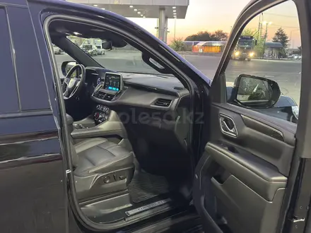 Chevrolet Tahoe 2024 года за 46 000 000 тг. в Алматы – фото 14