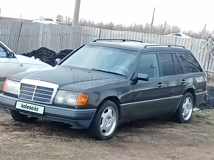 Mercedes-Benz E 230 1991 года за 1 600 000 тг. в Астана – фото 2