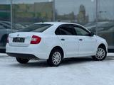 Skoda Rapid 2014 годаүшін5 200 000 тг. в Уральск – фото 4