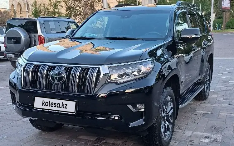 Toyota Land Cruiser Prado 2023 года за 32 000 000 тг. в Алматы