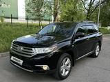 Toyota Highlander 2011 года за 12 300 000 тг. в Шымкент