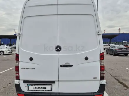 Mercedes-Benz Sprinter 2018 года за 16 000 000 тг. в Алматы – фото 5