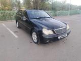Mercedes-Benz C 180 2001 года за 2 900 000 тг. в Караганда